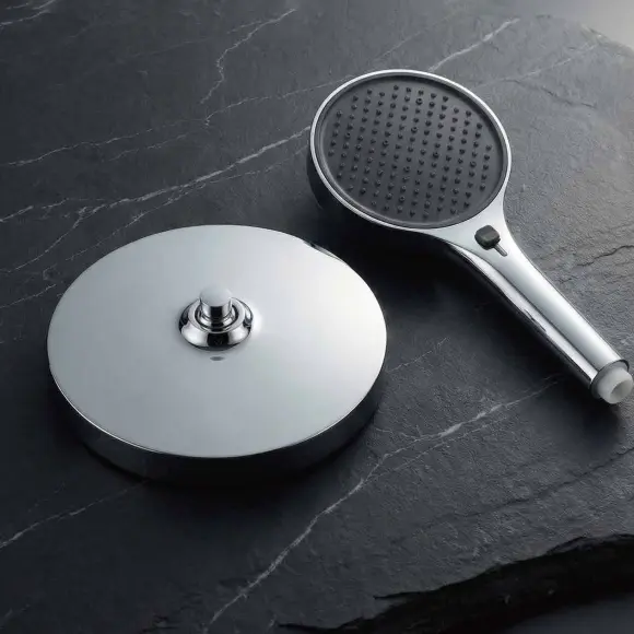 Multi-functional na Stepless Speed ​​Adjustable Water Saving Shower